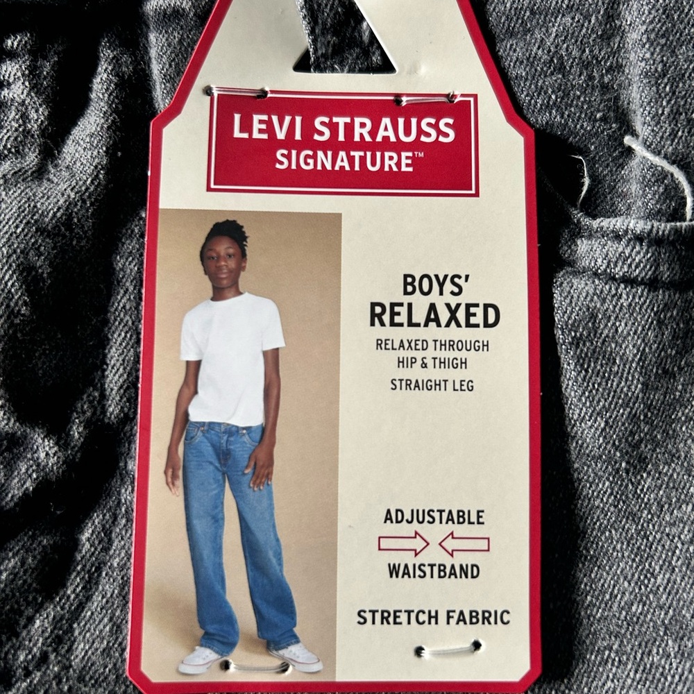 Levi's Boys' size 14 relaxed Fit Jeans (2 pairs)